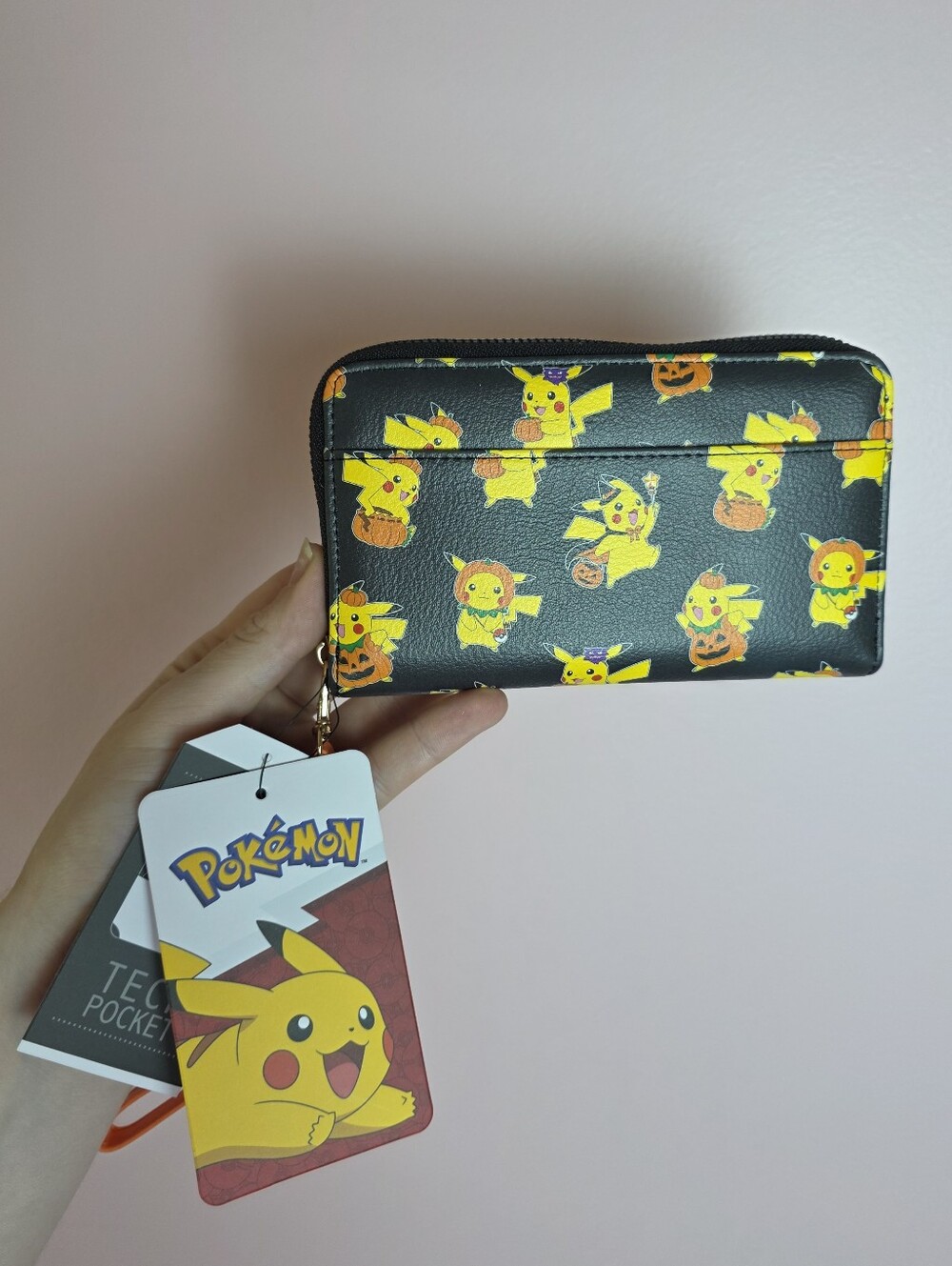 Pokemon Pikachu Black Zip Wallet Loungely